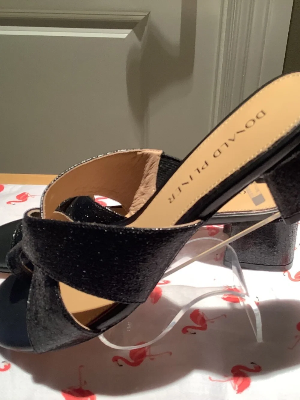 Donald Pliner 8M Keena-VM Vintage Met Thong NWB!